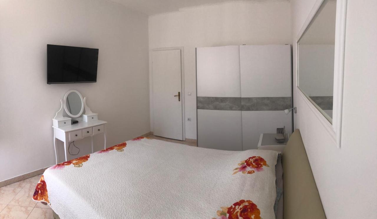 Apartments Ljube Makarska Eksteriør bilde